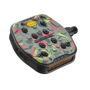 Look Trail Grip Flat Camo Pedals